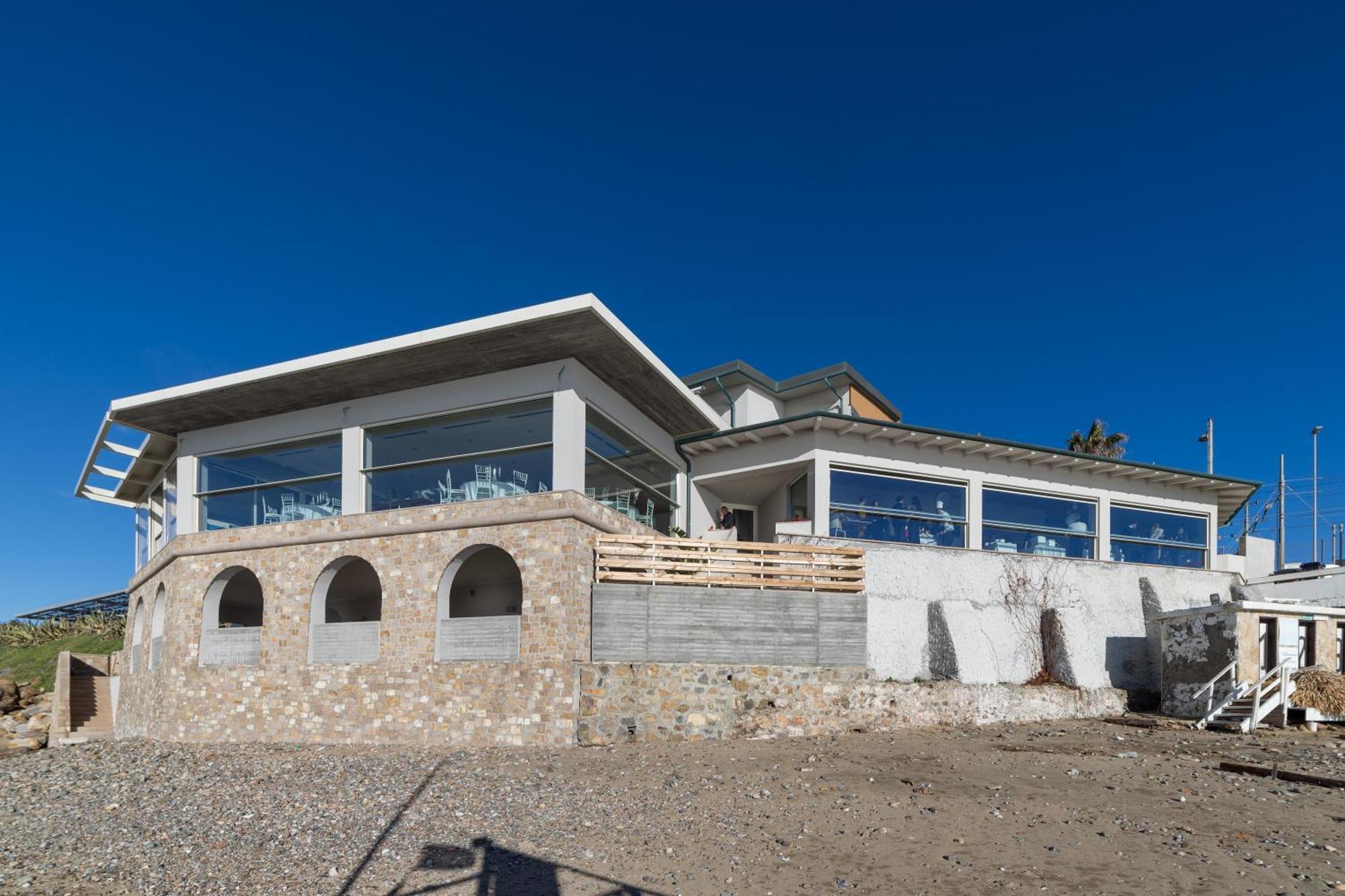 Le Suites Sul Mare Di Esterina Civitavecchia Extérieur photo