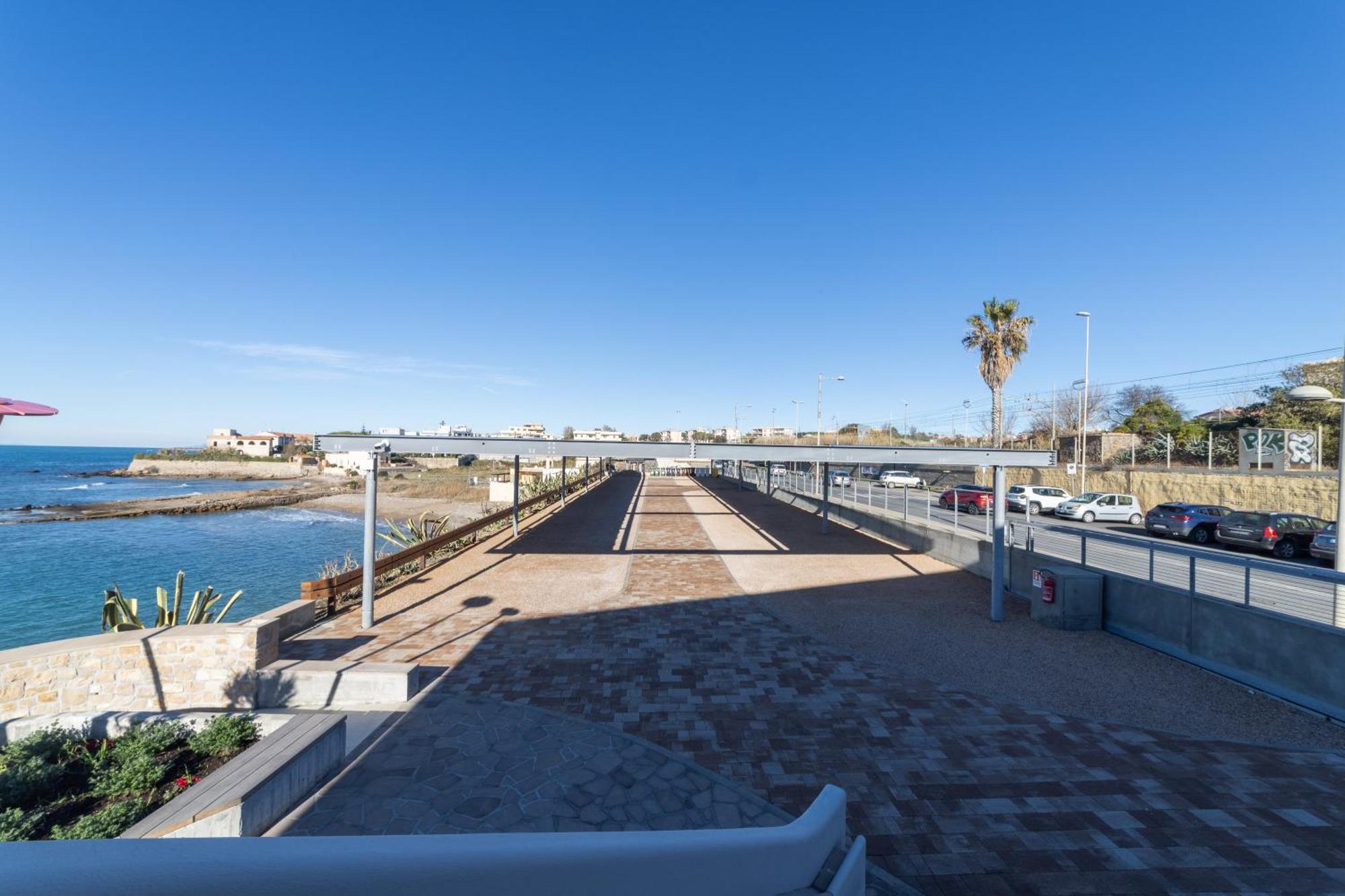 Le Suites Sul Mare Di Esterina Civitavecchia Extérieur photo